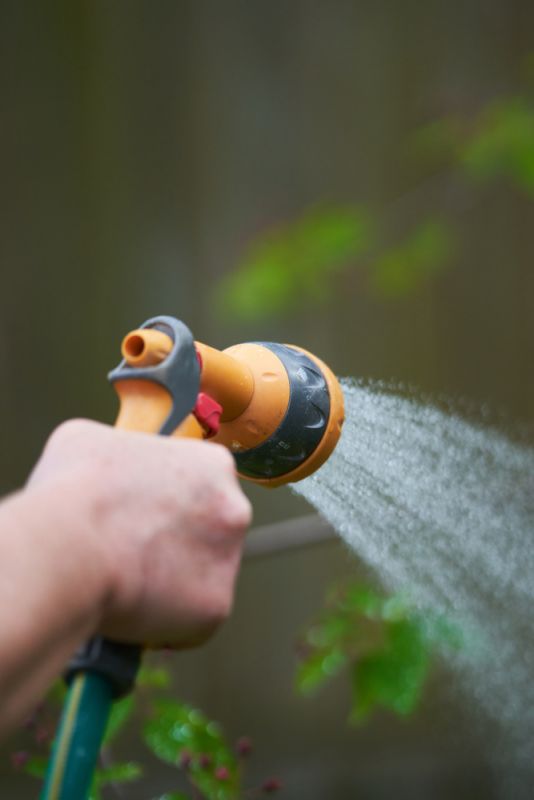 Tổng hợp những kinh nghiệm khi chọn bộ cuộn tưới cây